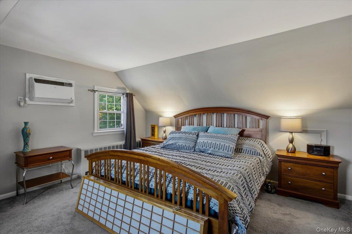 3494 Overlook Avenue – For Sale photo 26