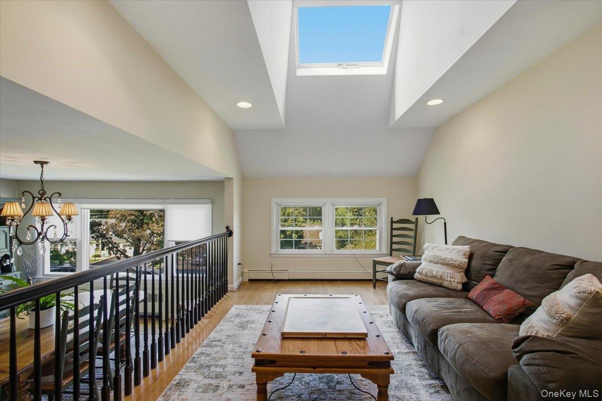 3494 Overlook Avenue – For Sale photo 18