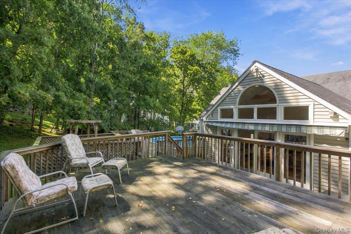 3494 Overlook Avenue – For Sale photo 34