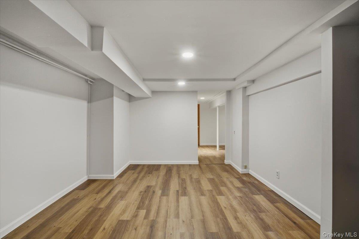 3494 Overlook Avenue – For Sale photo 6