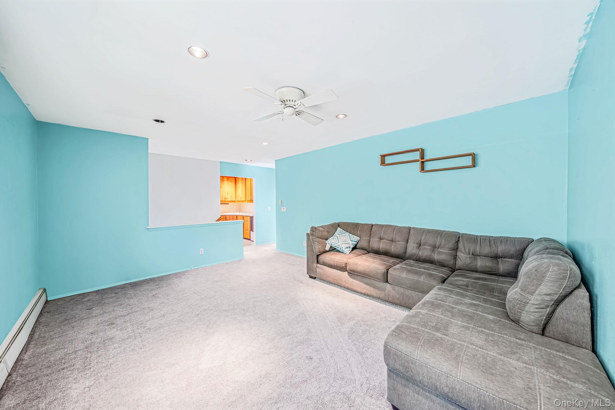 10 Smithtown Boulevard, Unit 3B photo 5