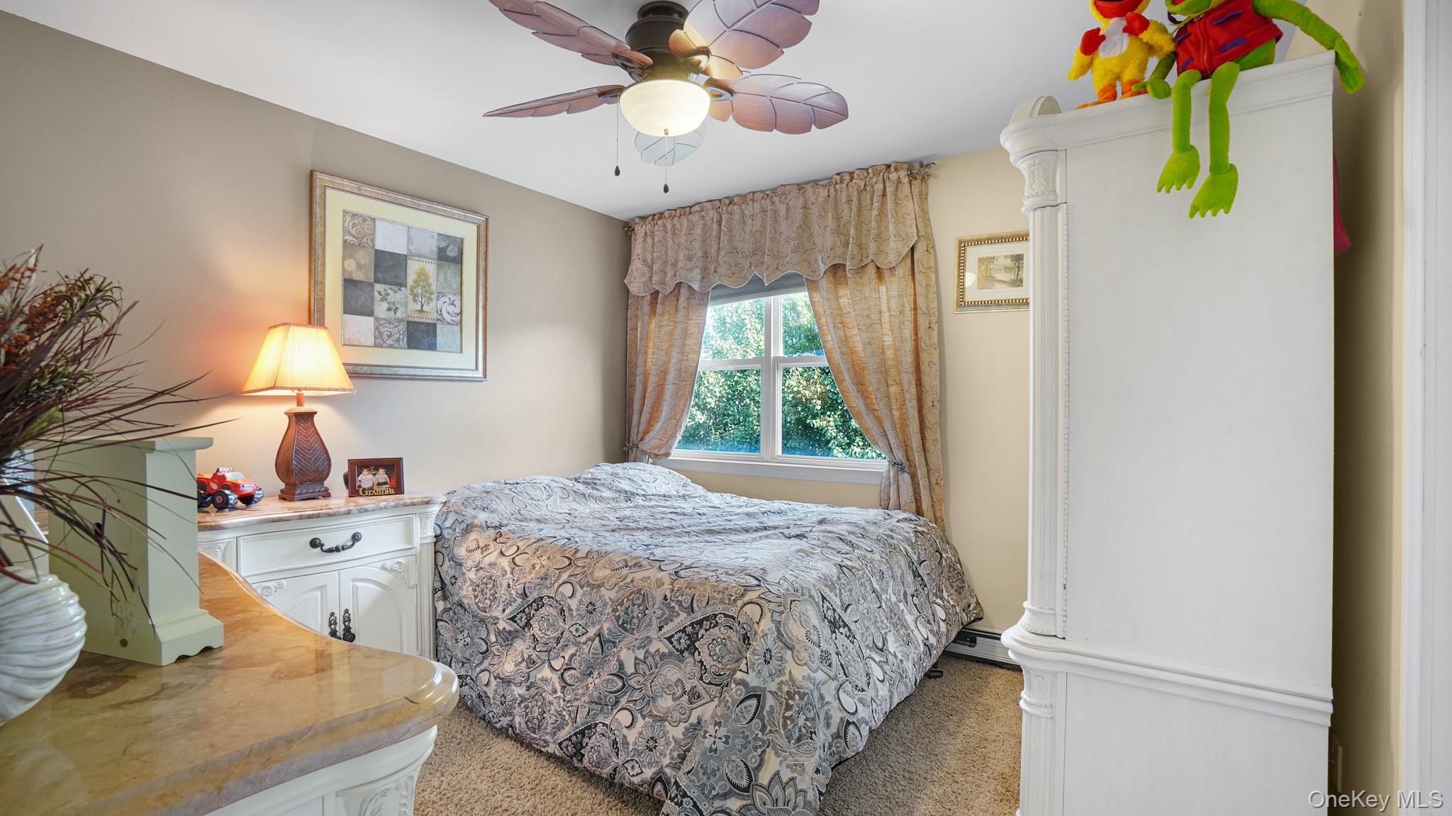 25 Laurel Lane – For Sale photo 35
