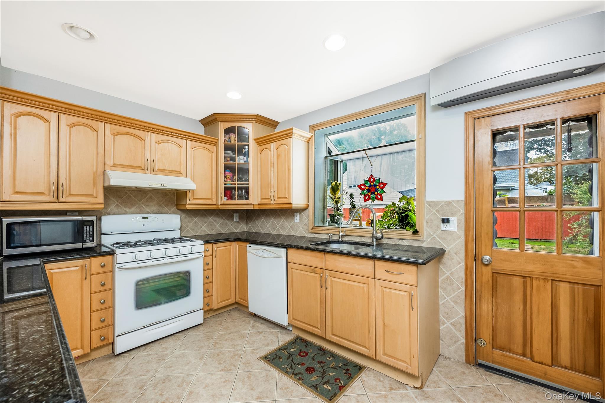 164-36 76th Avenue – For Sale photo 11