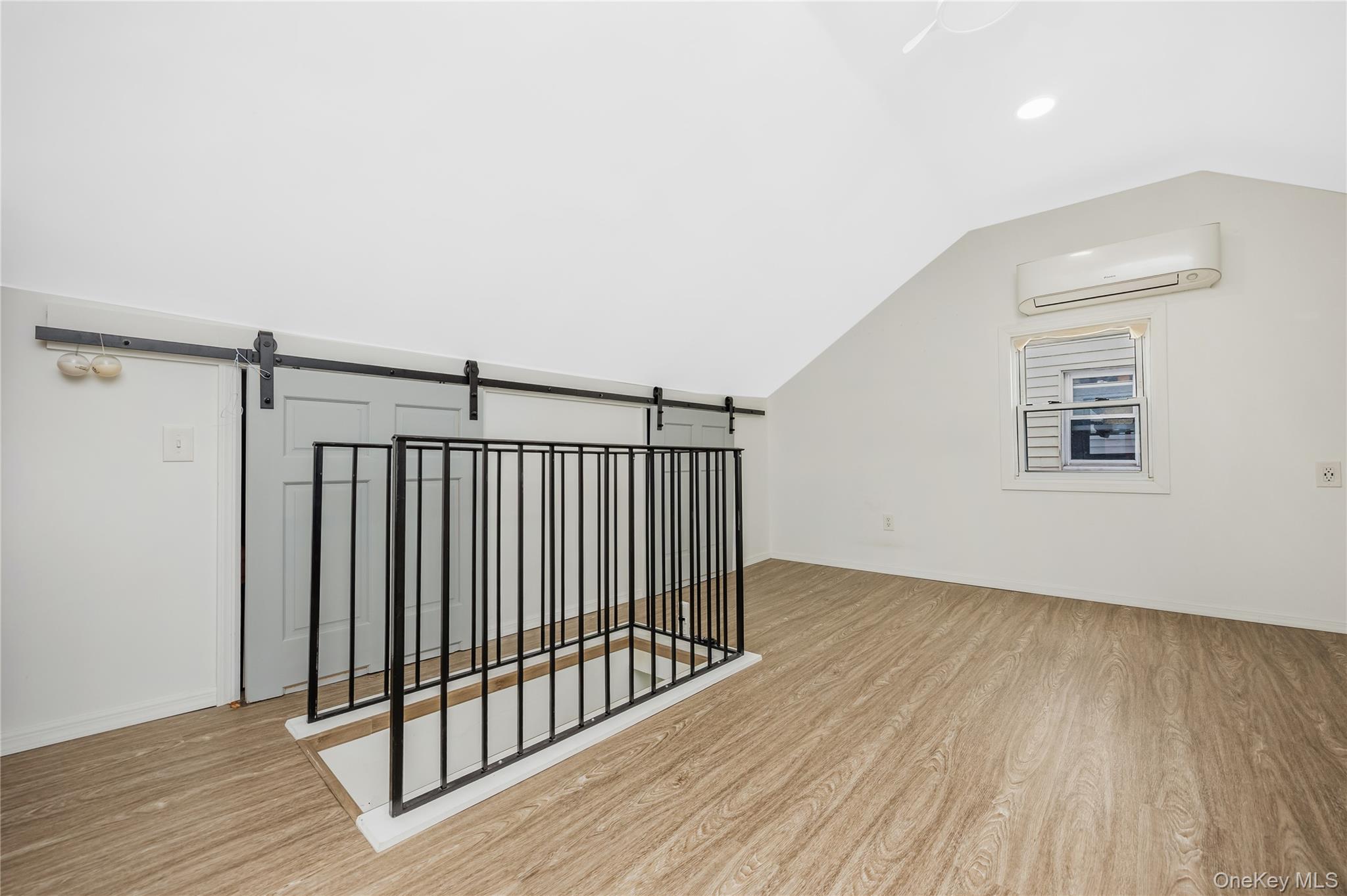 164-36 76th Avenue – For Sale photo 18