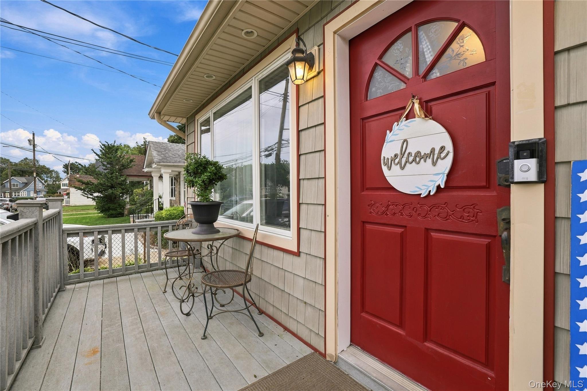 471 Pearl Street – For Sale photo 2
