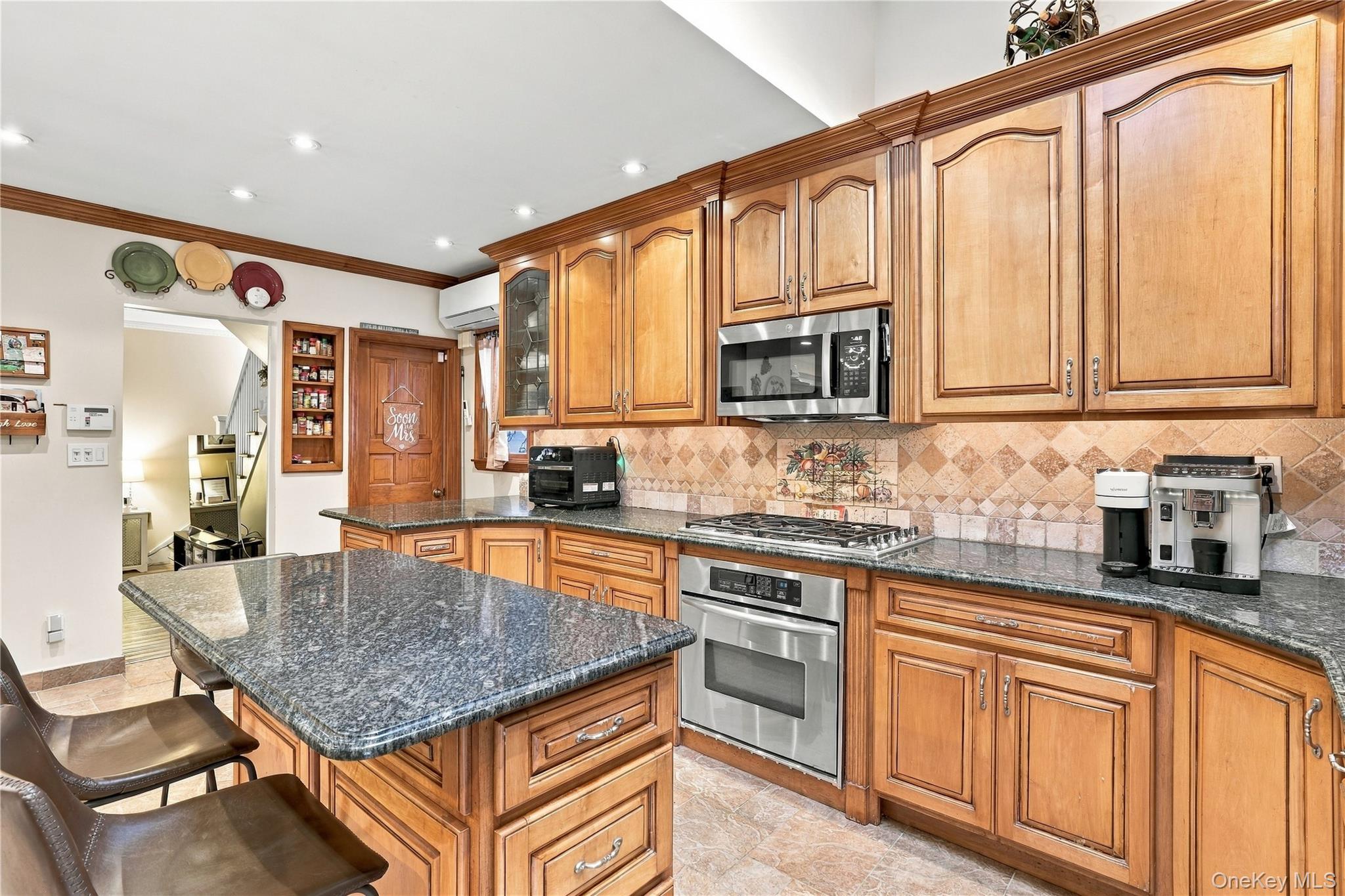 471 Pearl Street – For Sale photo 12