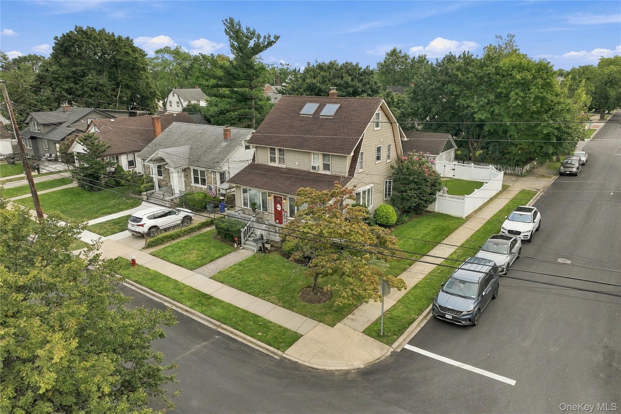 471 Pearl Street – For Sale photo 31