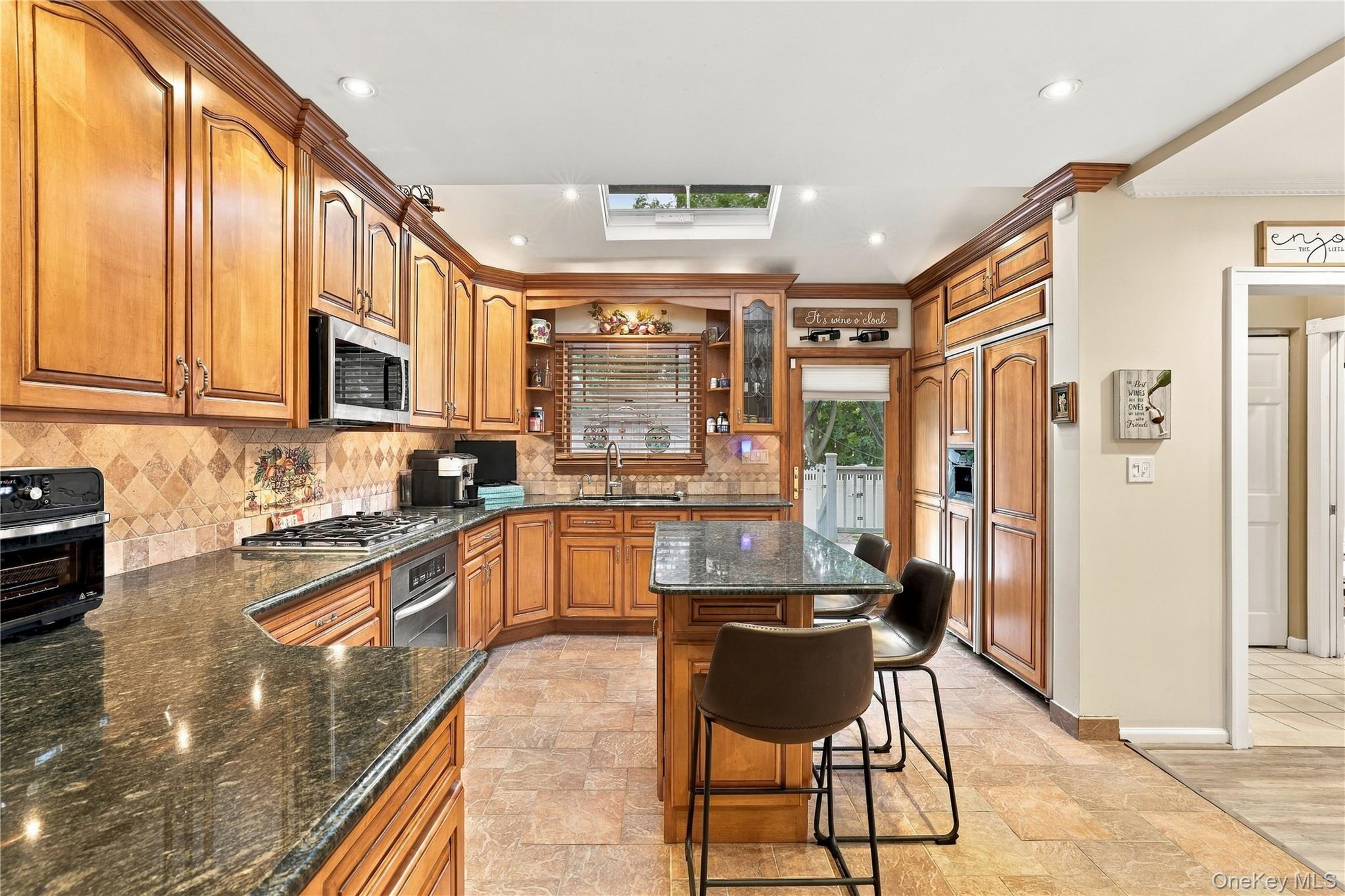 471 Pearl Street – For Sale photo 10