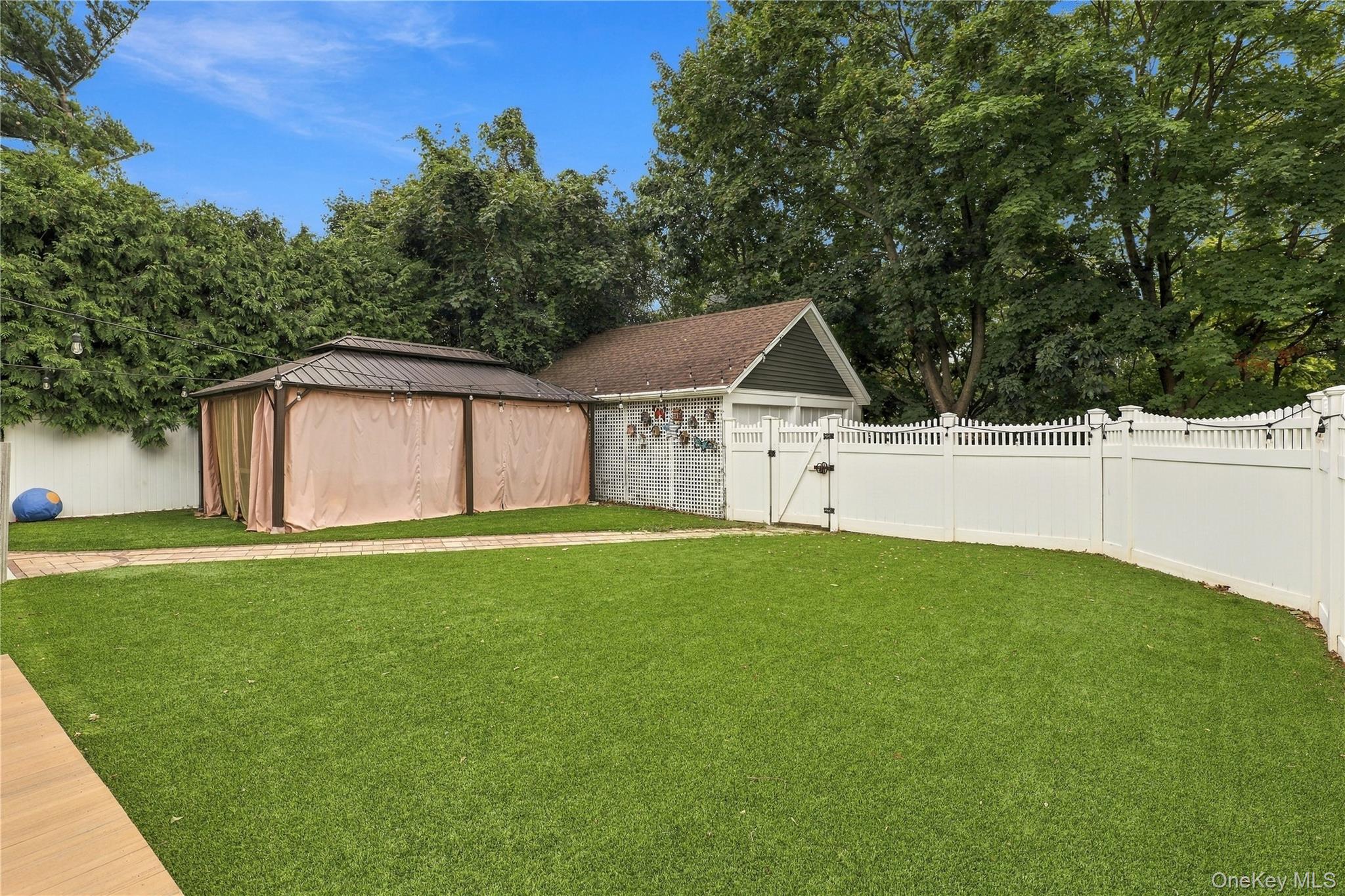 471 Pearl Street – For Sale photo 25