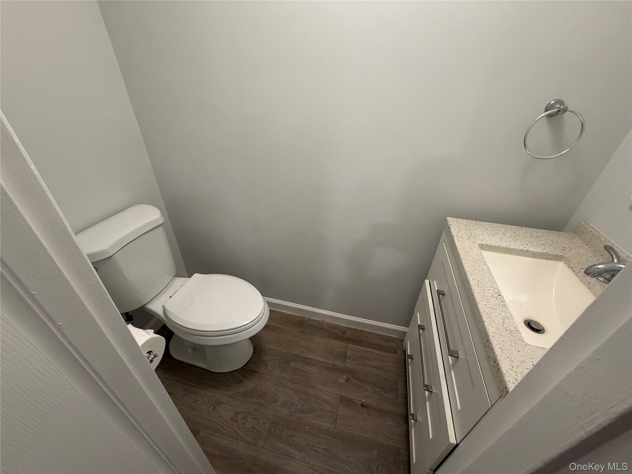 232 Springmeadow Drive, Unit G photo 8