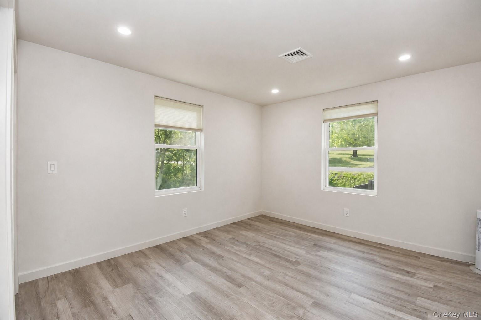 23 HIGHLAND Avenue – For Sale photo 6