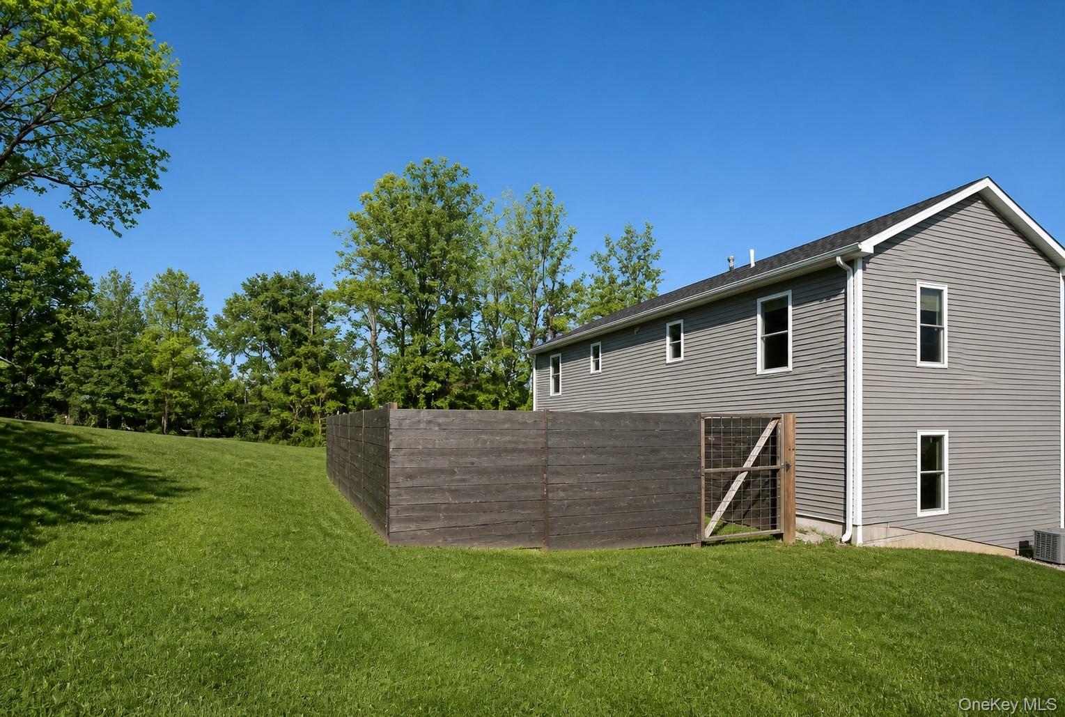 23 HIGHLAND Avenue – For Sale photo 26