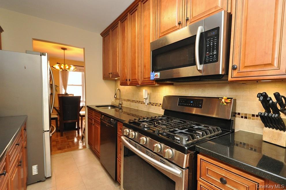 10 Old Mamaroneck Road, Unit 2A photo 11