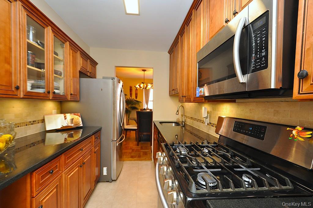 10 Old Mamaroneck Road, Unit 2A photo 12