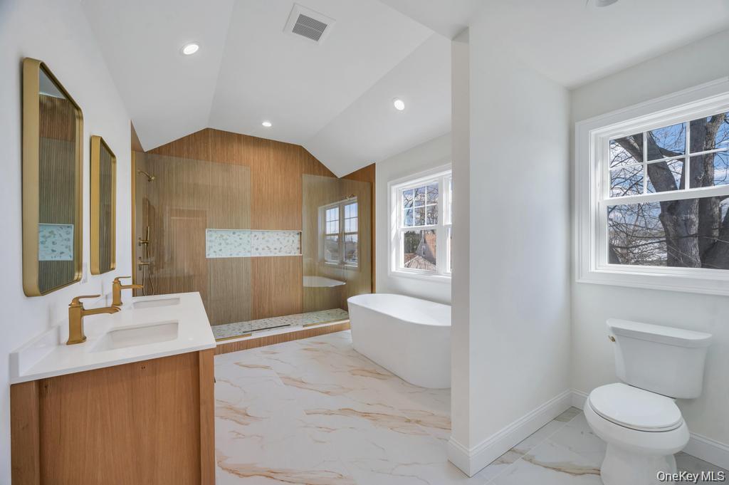 89 west Avenue – For Sale photo 23