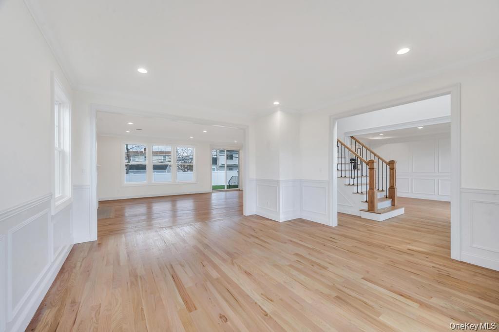 89 west Avenue – For Sale photo 12