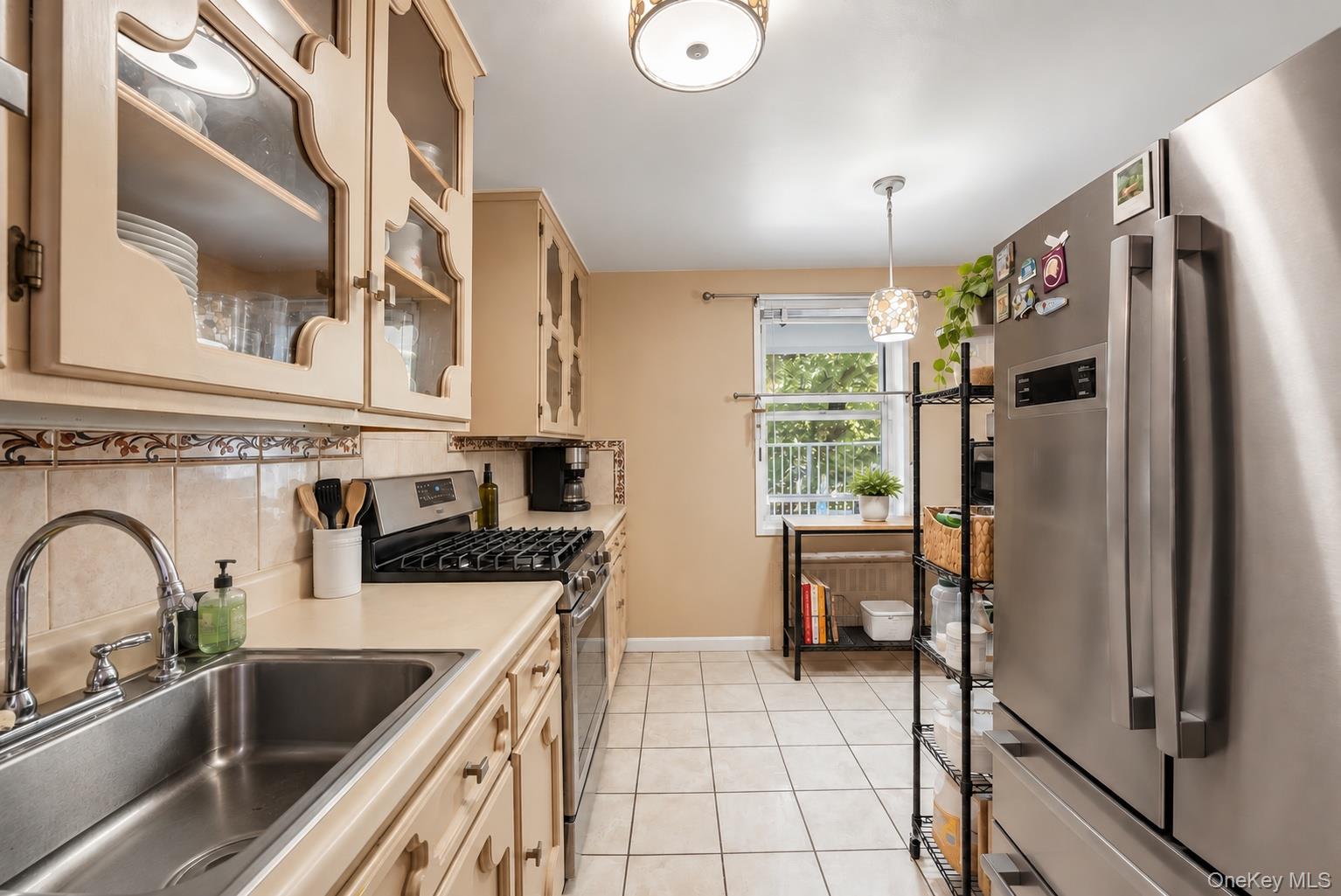 642 Locust Street, Unit 4H photo 12