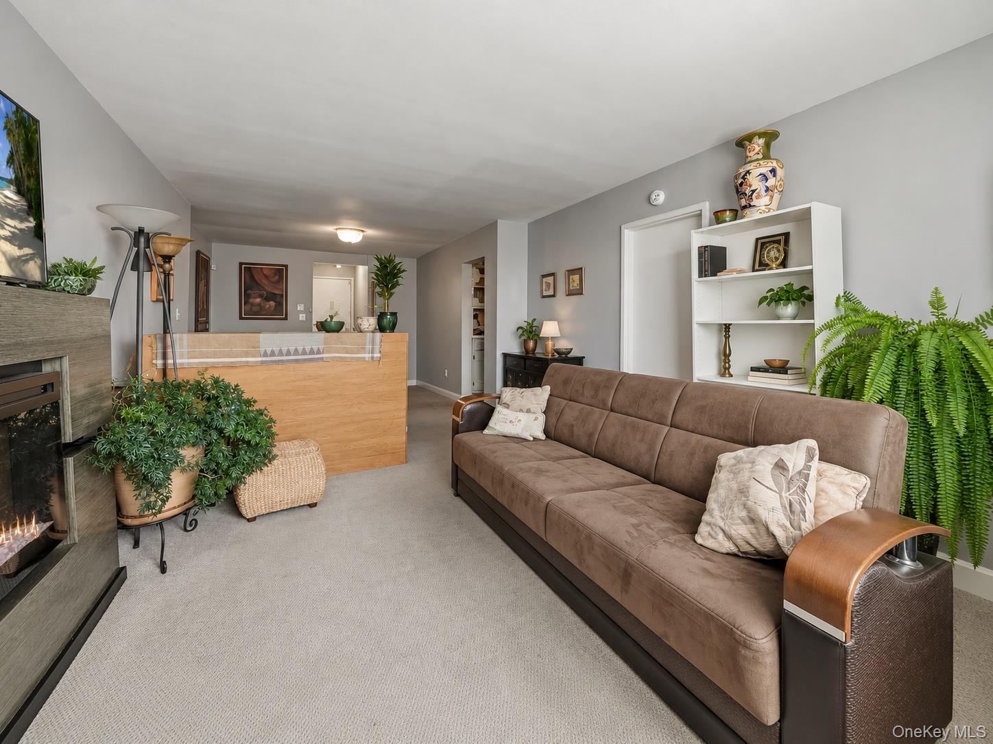 642 Locust Street, Unit 4H photo 10
