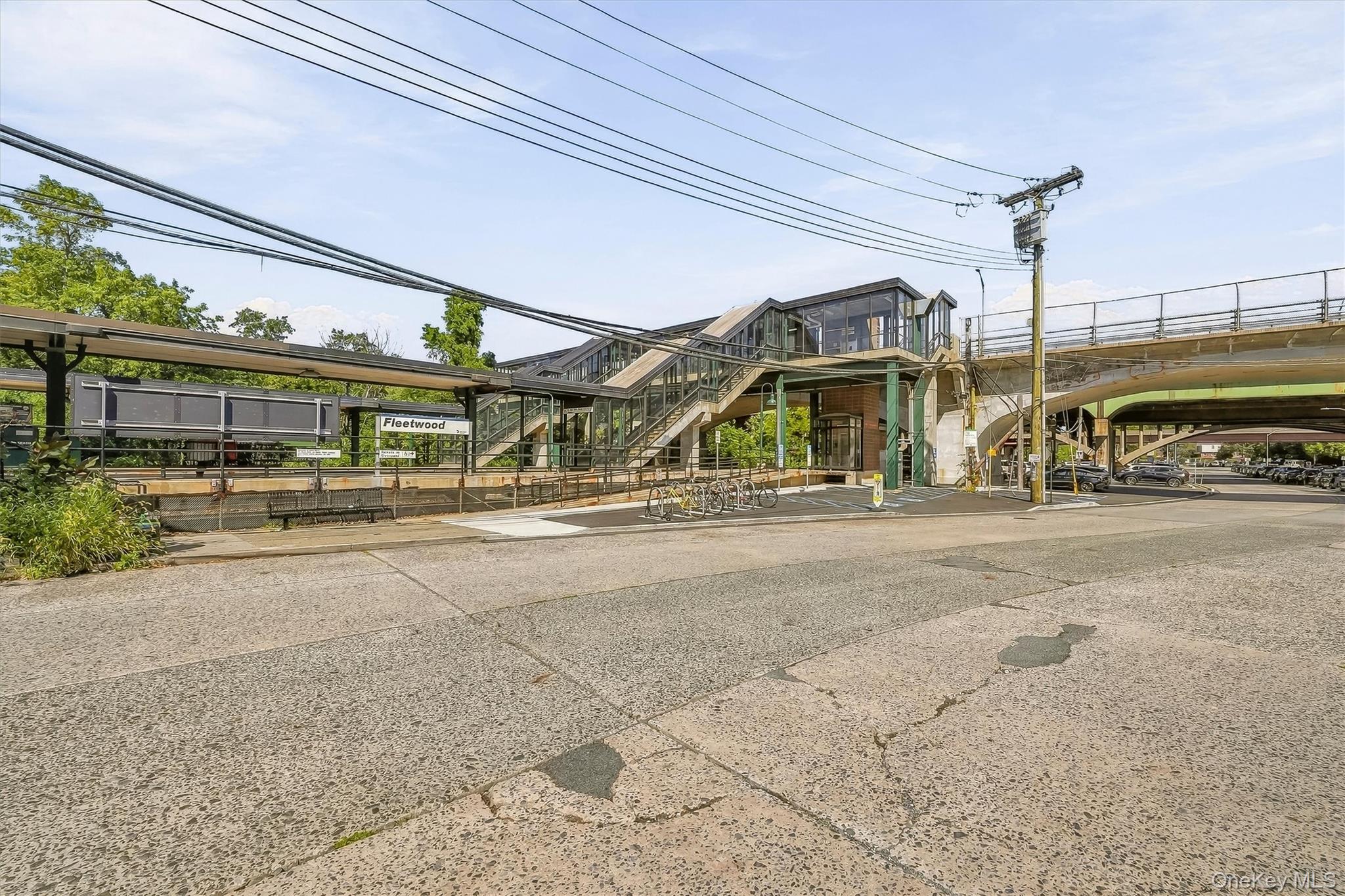 642 Locust Street, Unit 4H photo 34