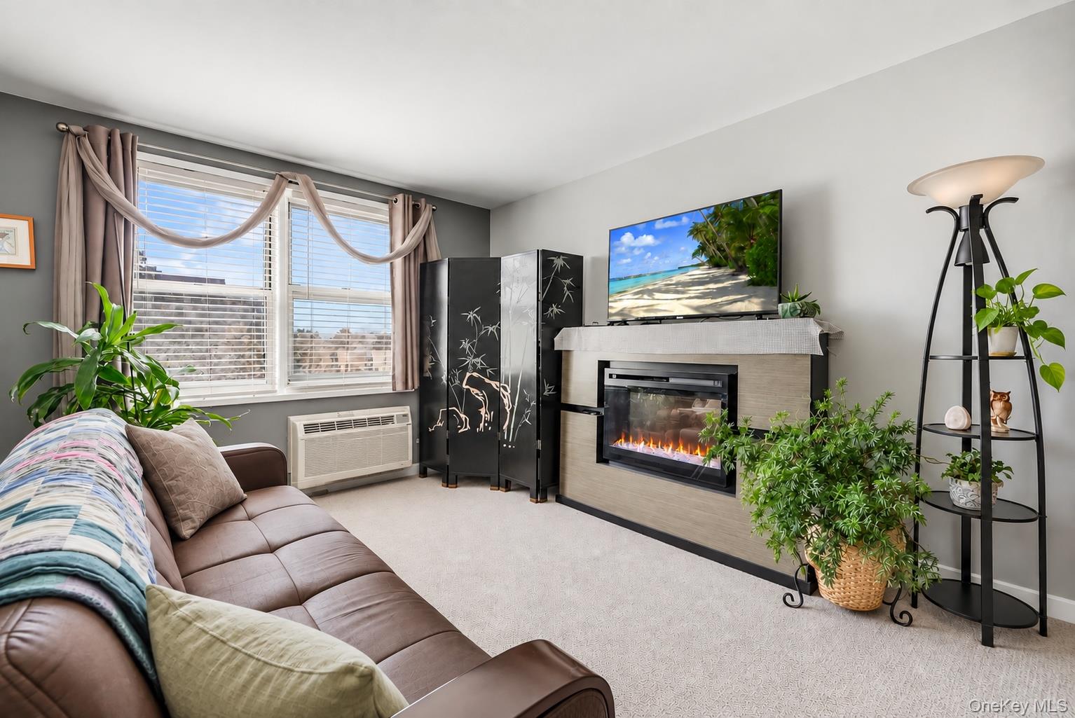 642 Locust Street, Unit 4H photo 9