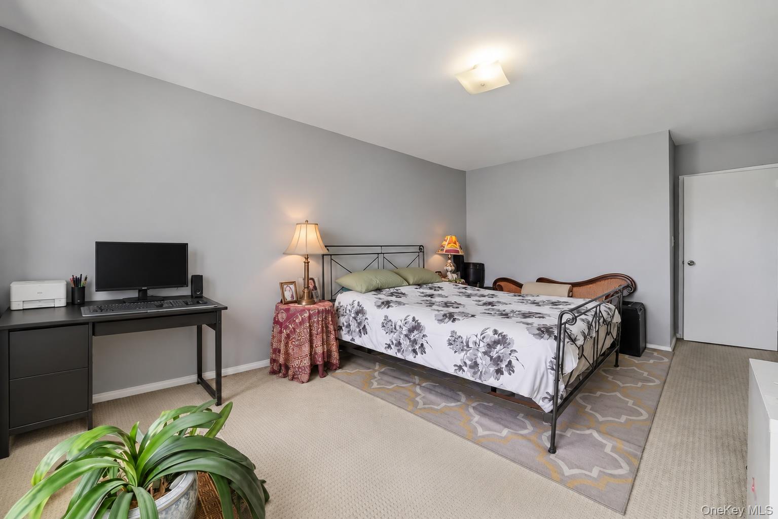642 Locust Street, Unit 4H photo 17