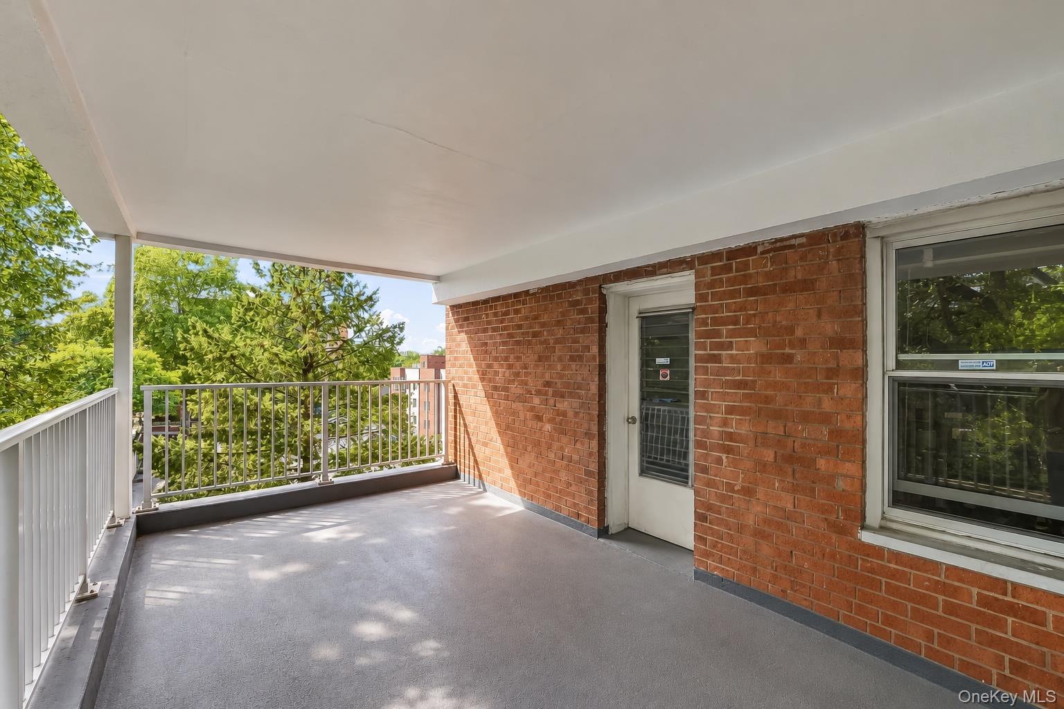 642 Locust Street, Unit 4H photo 24