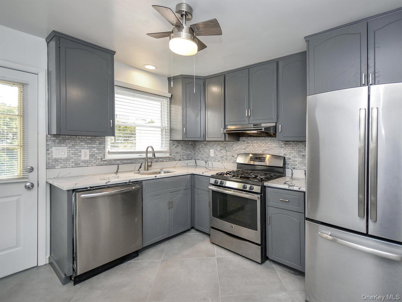2 Pequot Avenue, Unit A photo 8