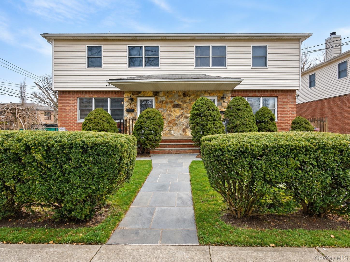 2 Pequot Avenue, Unit A