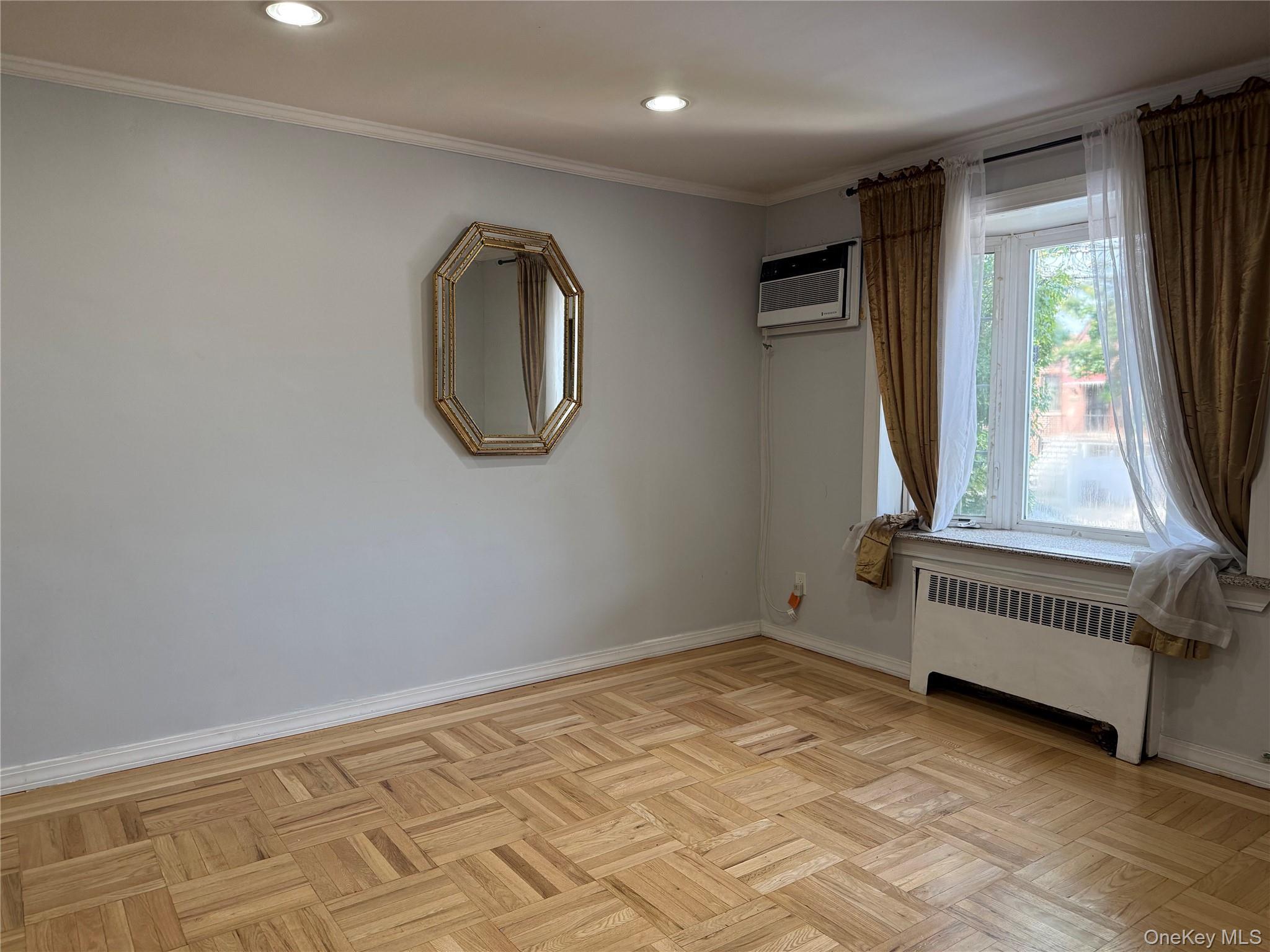 2944 Lurting Avenue – For Sale photo 7