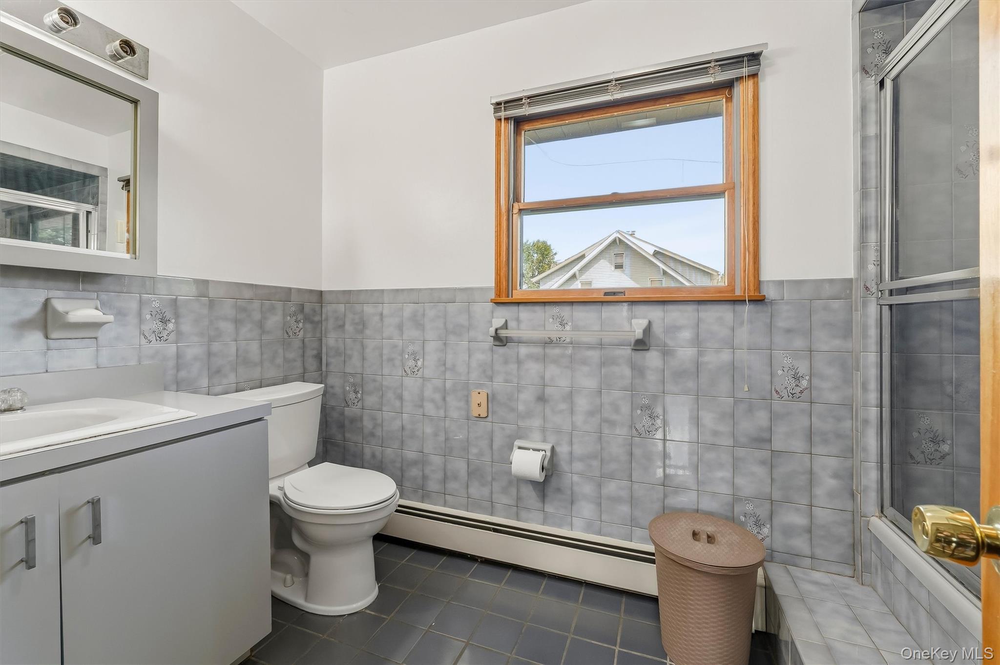 1 W Glen Avenue – For Sale photo 18