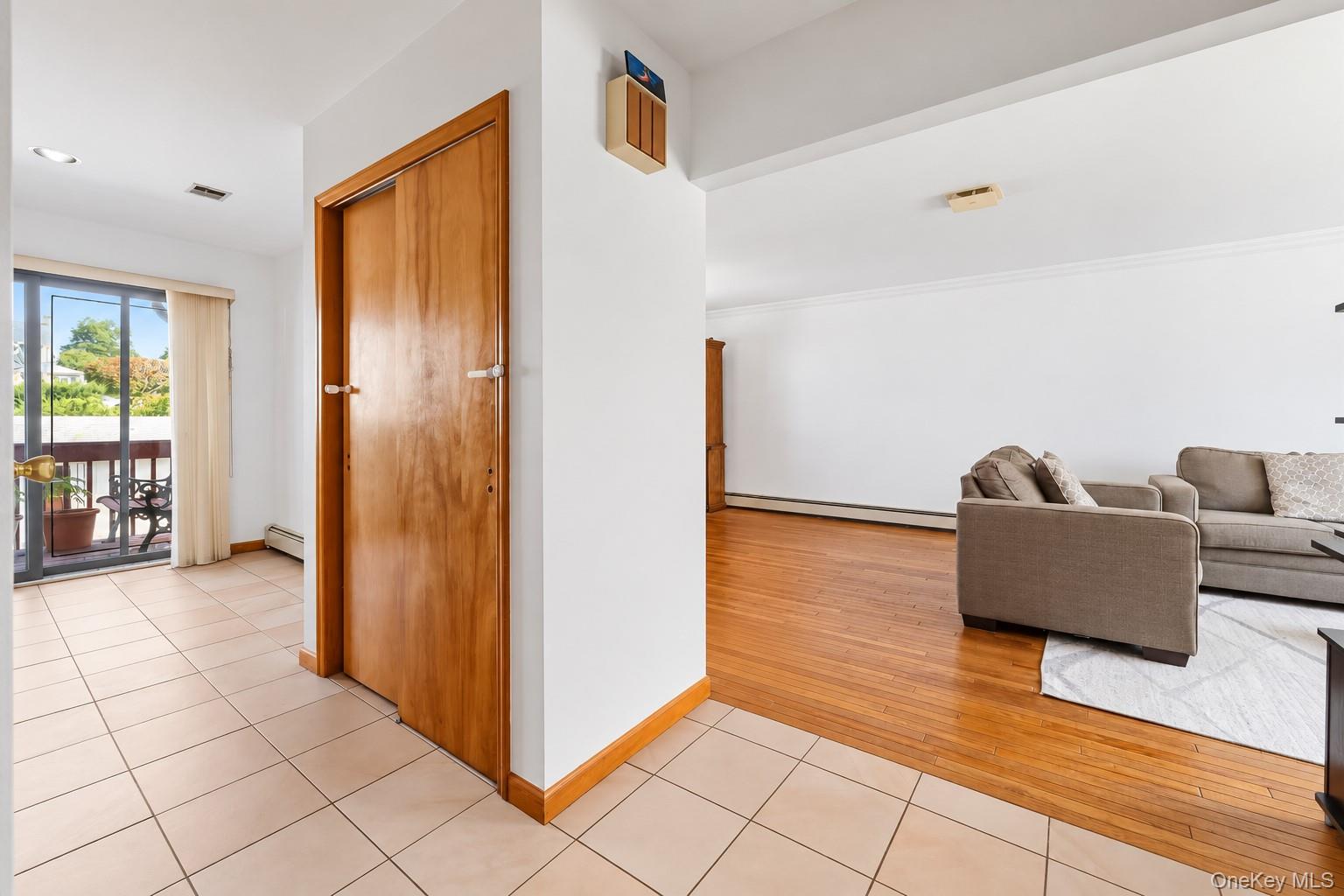1 W Glen Avenue – For Sale photo 13