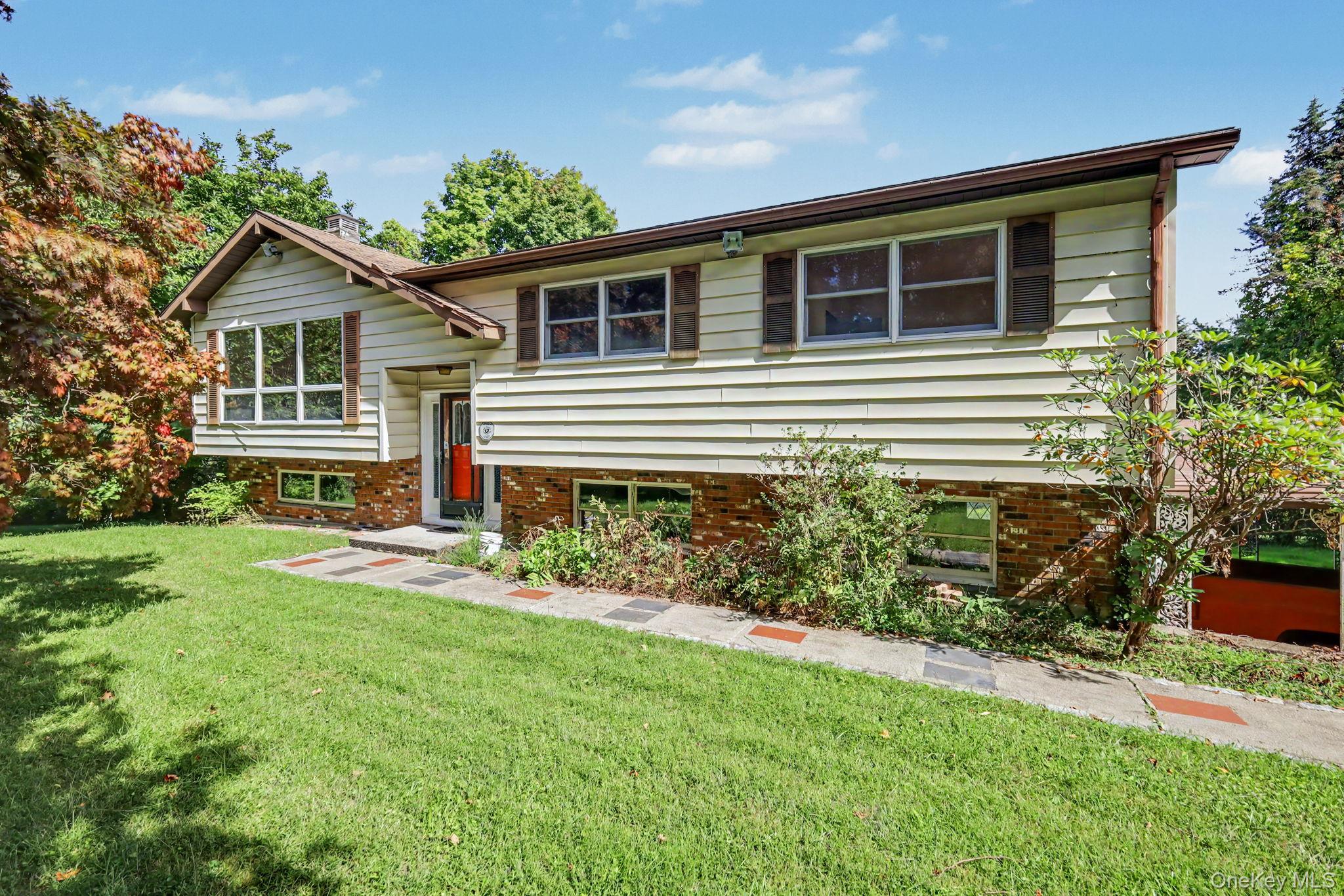 214 Starr Ridge Road – For Sale photo 2