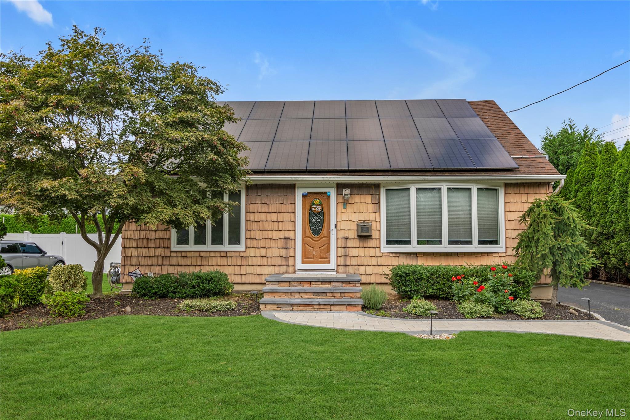 7 Eckert Street – For Sale