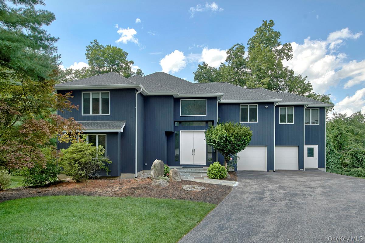 76 Random Farms Circle – For Sale