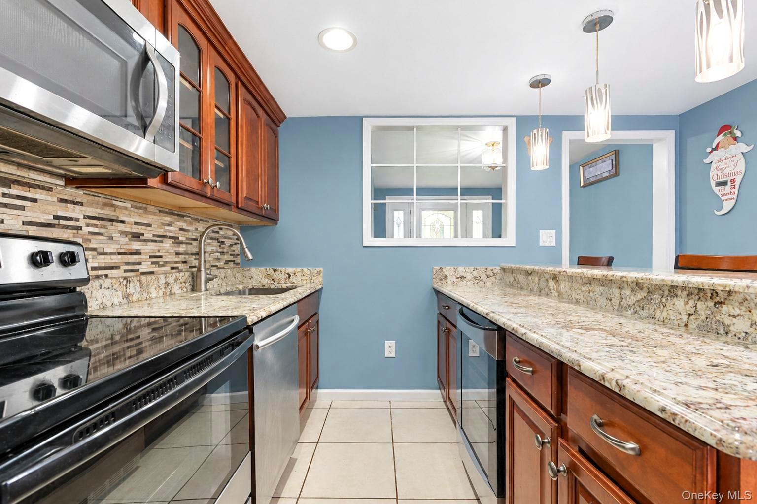 54 Pacific Avenue – For Sale photo 14