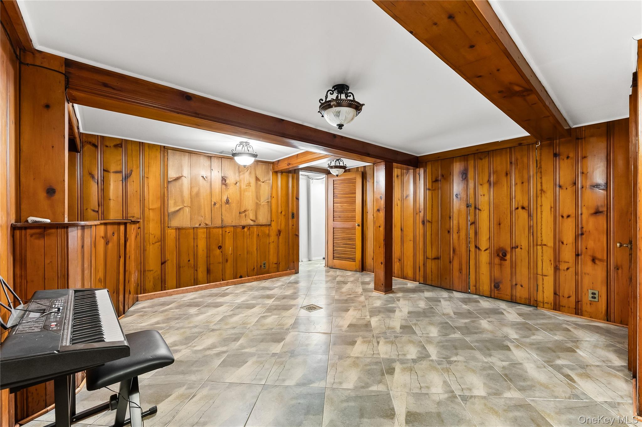43-24 Morgan Street – For Sale photo 17