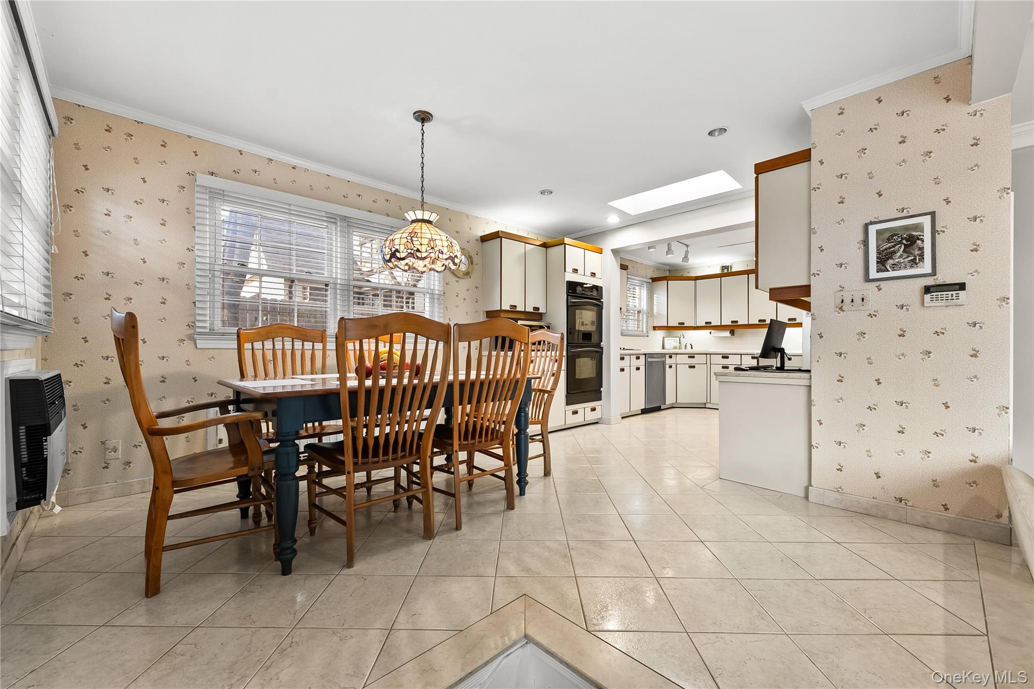43-24 Morgan Street – For Sale photo 7