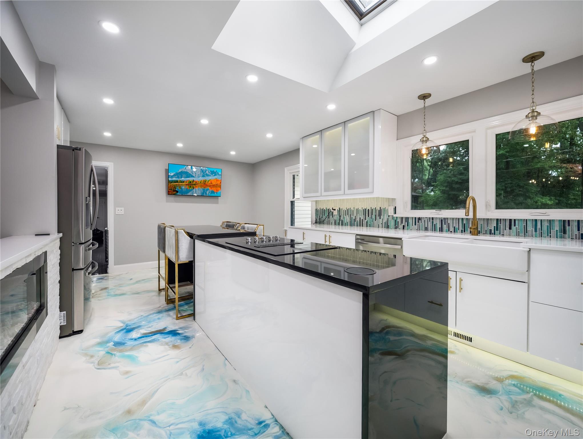2 Baltsas Road – For Sale photo 11