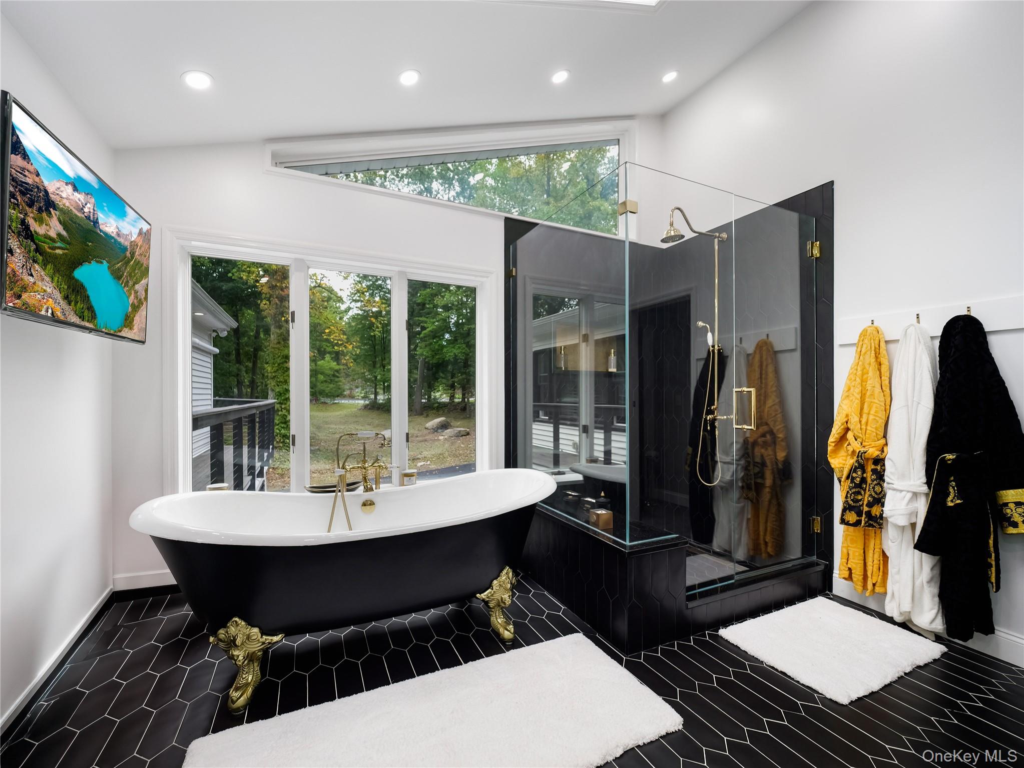 2 Baltsas Road – For Sale photo 17
