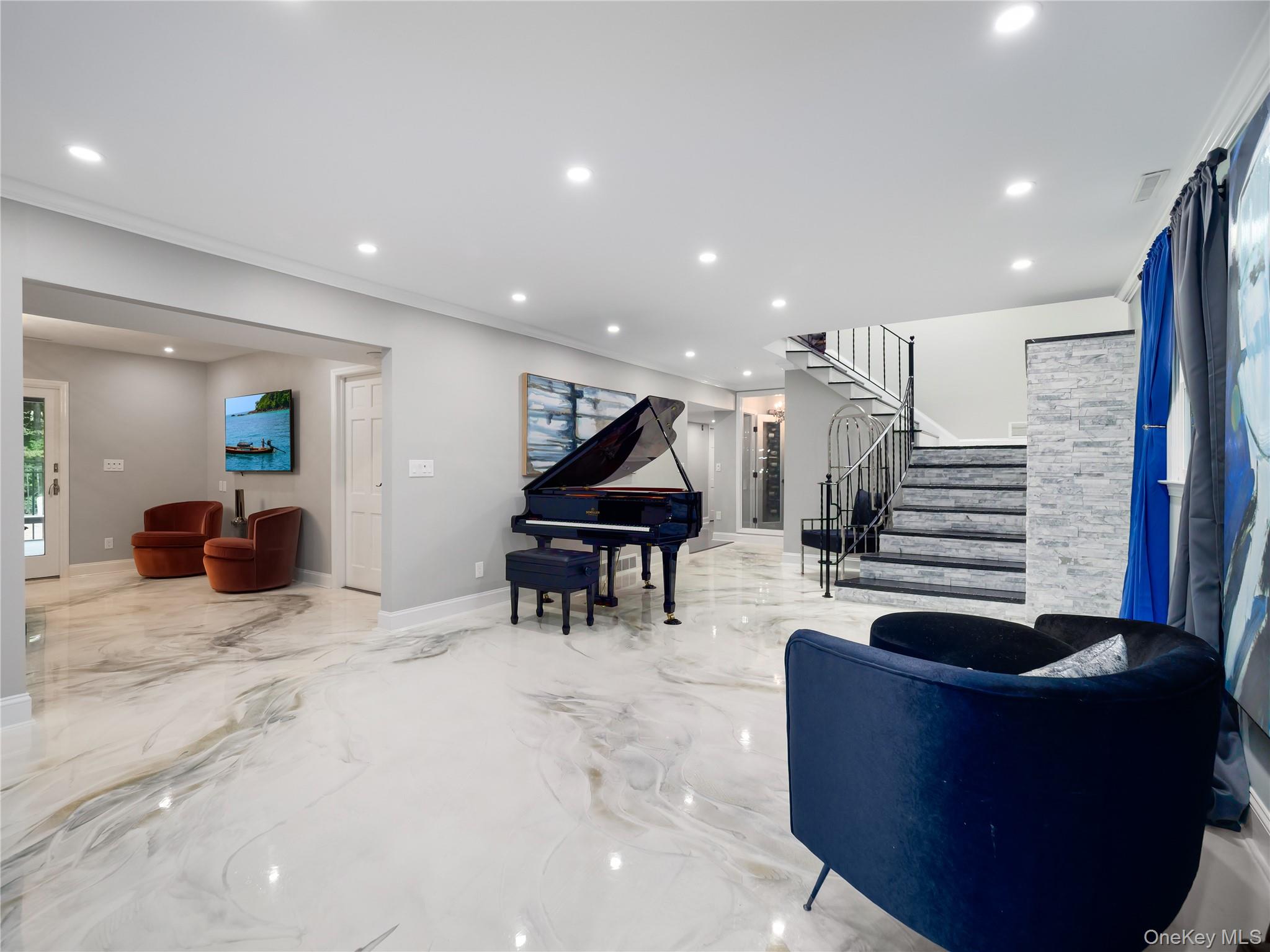 2 Baltsas Road – For Sale photo 3