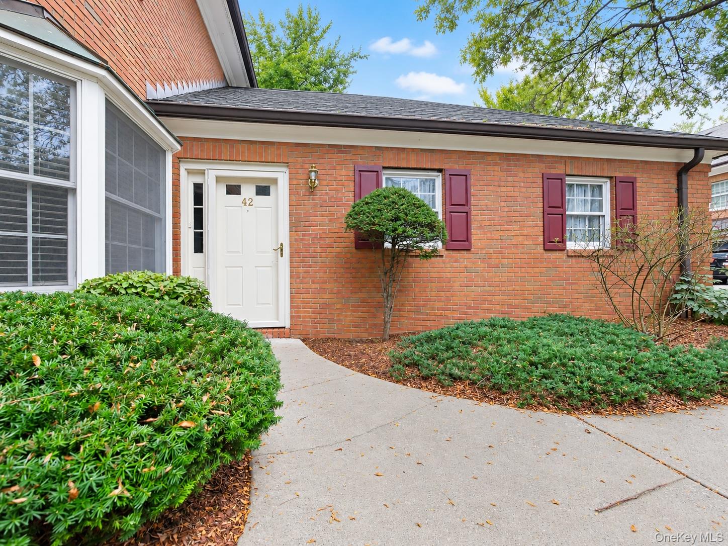 42 Westbrook Road – For Rent