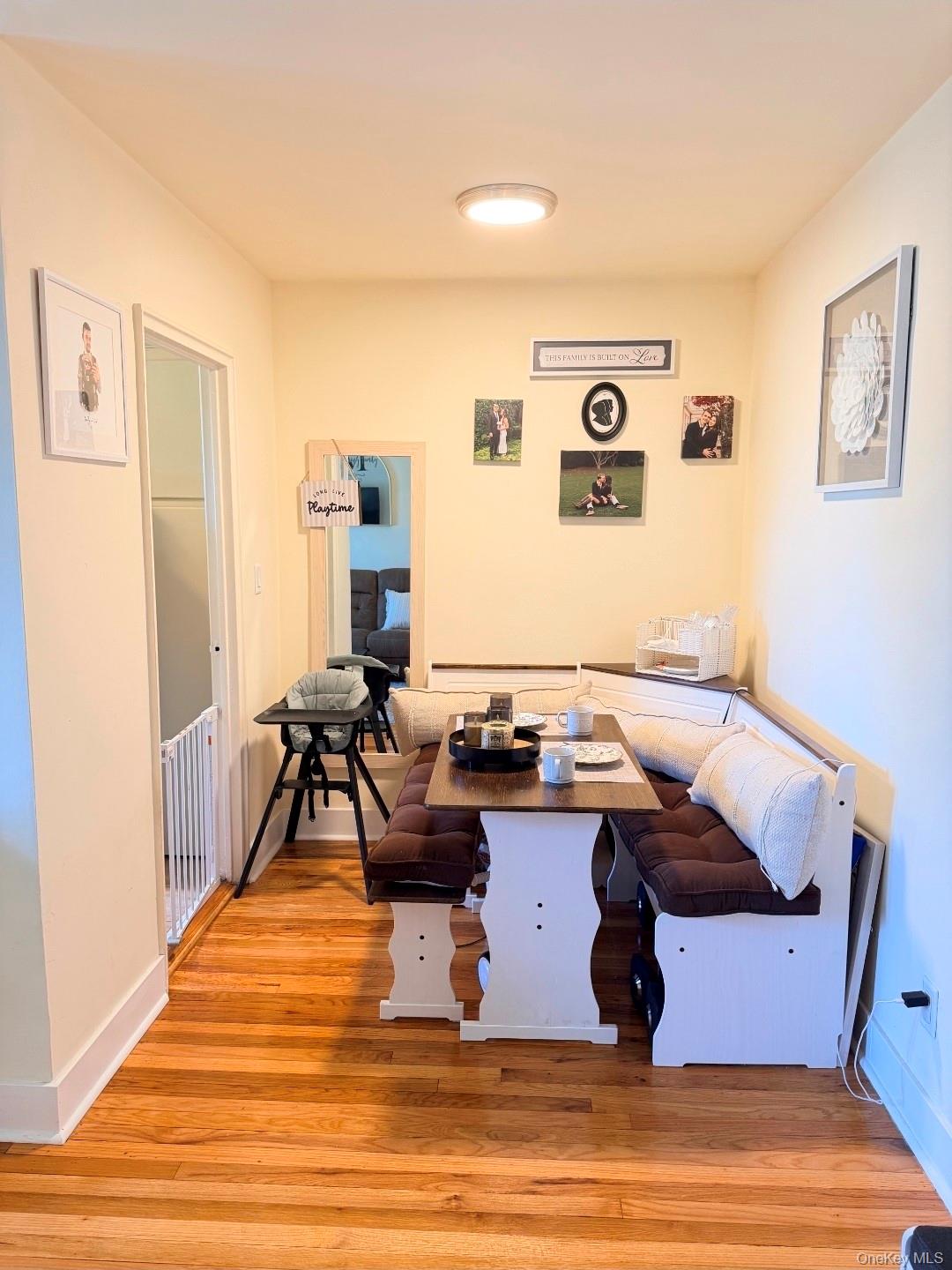 275 Maple, Unit E3 photo 3