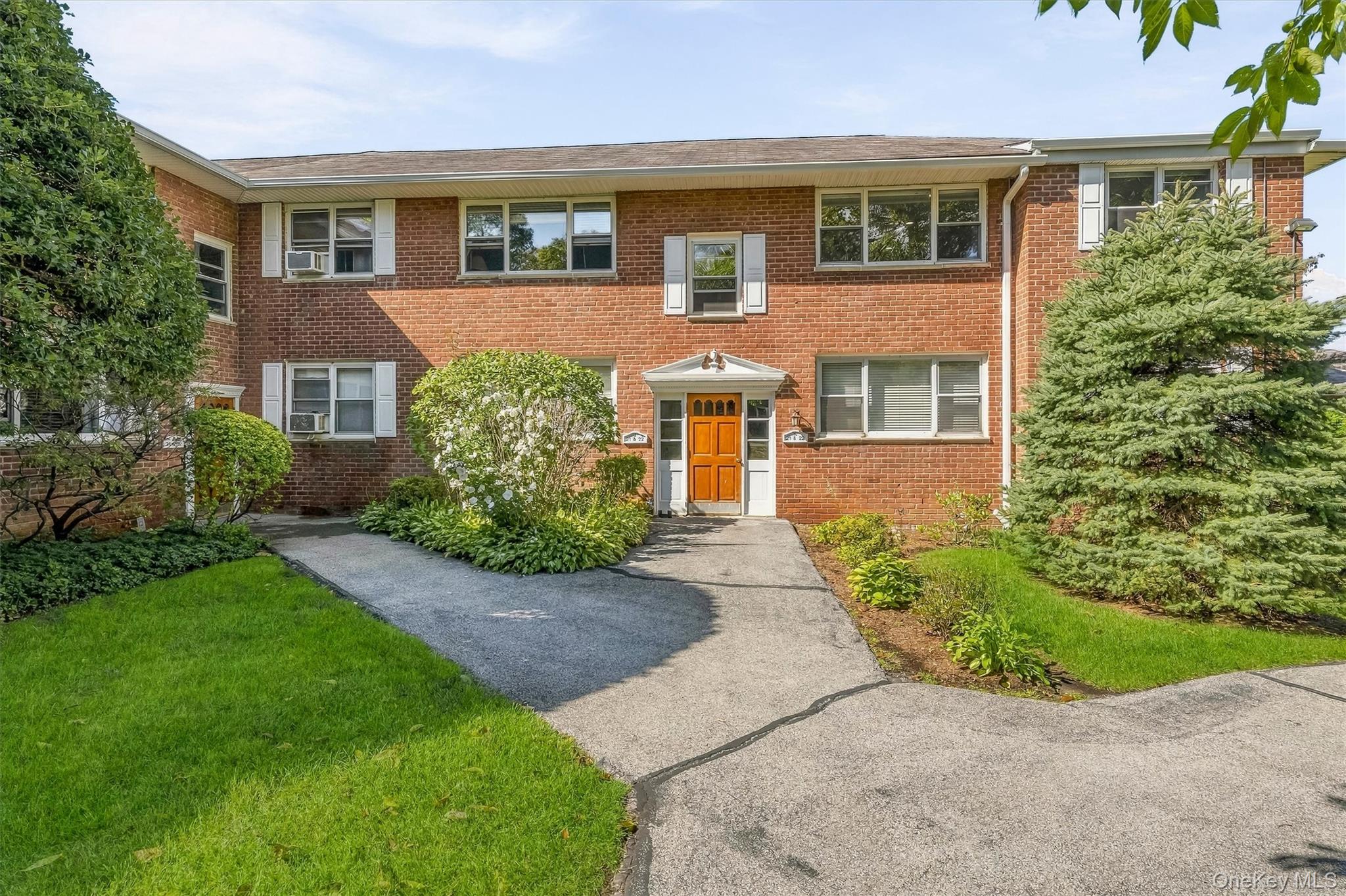 121 N Broadway, Unit 22K