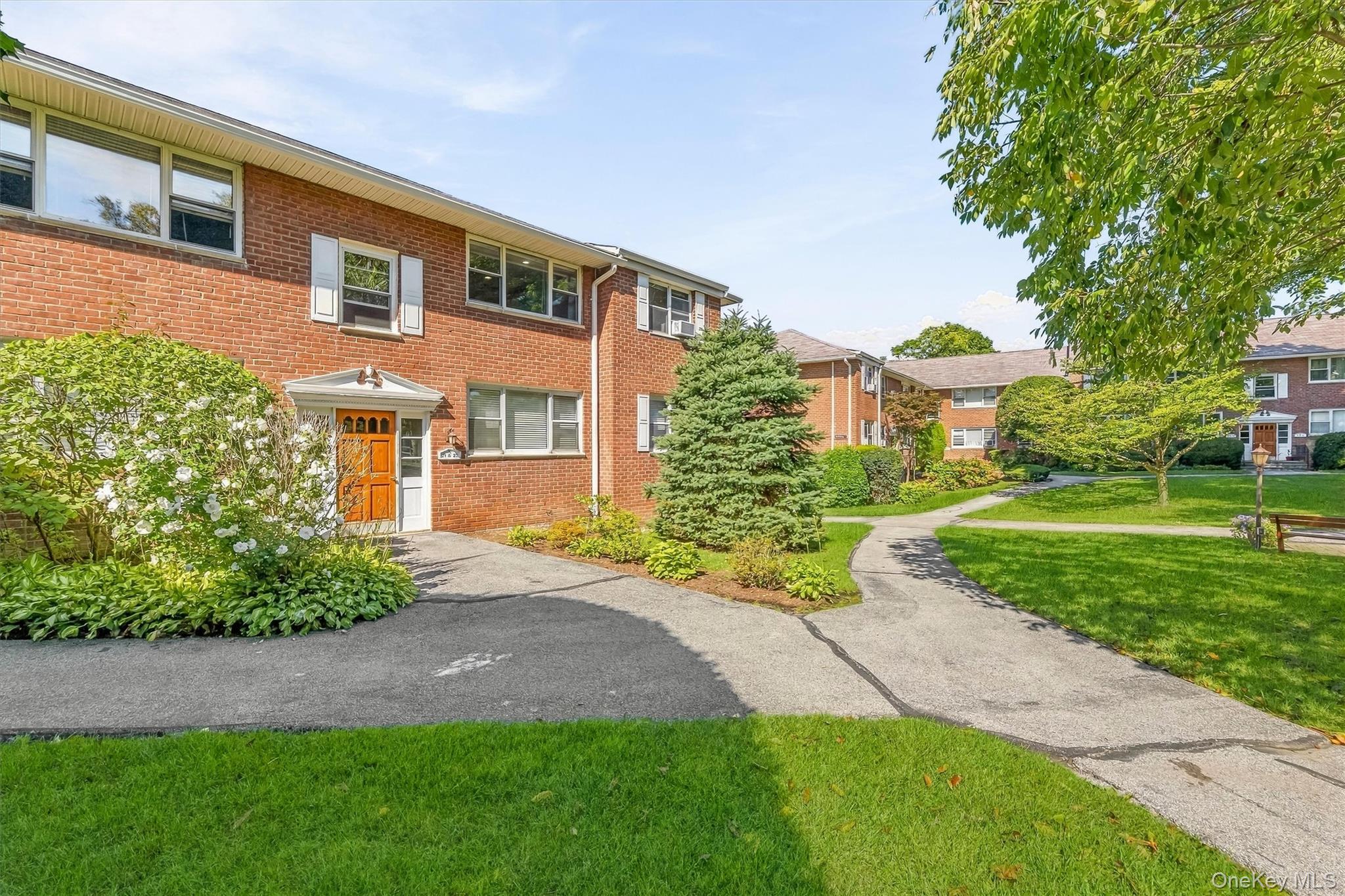 121 N Broadway, Unit 22K photo 7