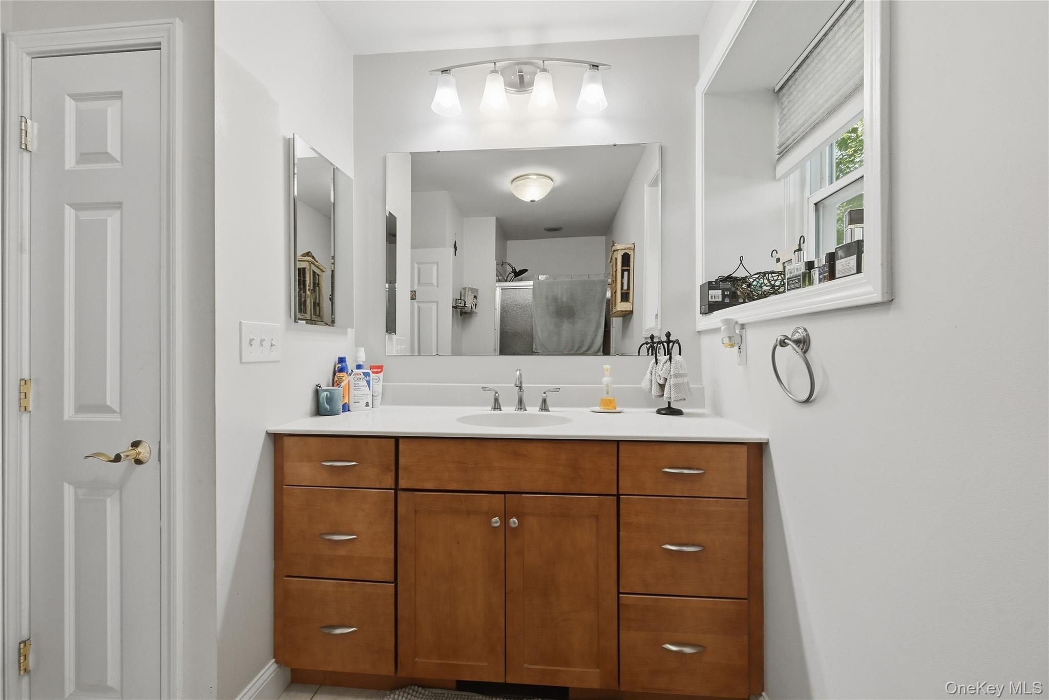 14 Young Street – For Sale photo 35