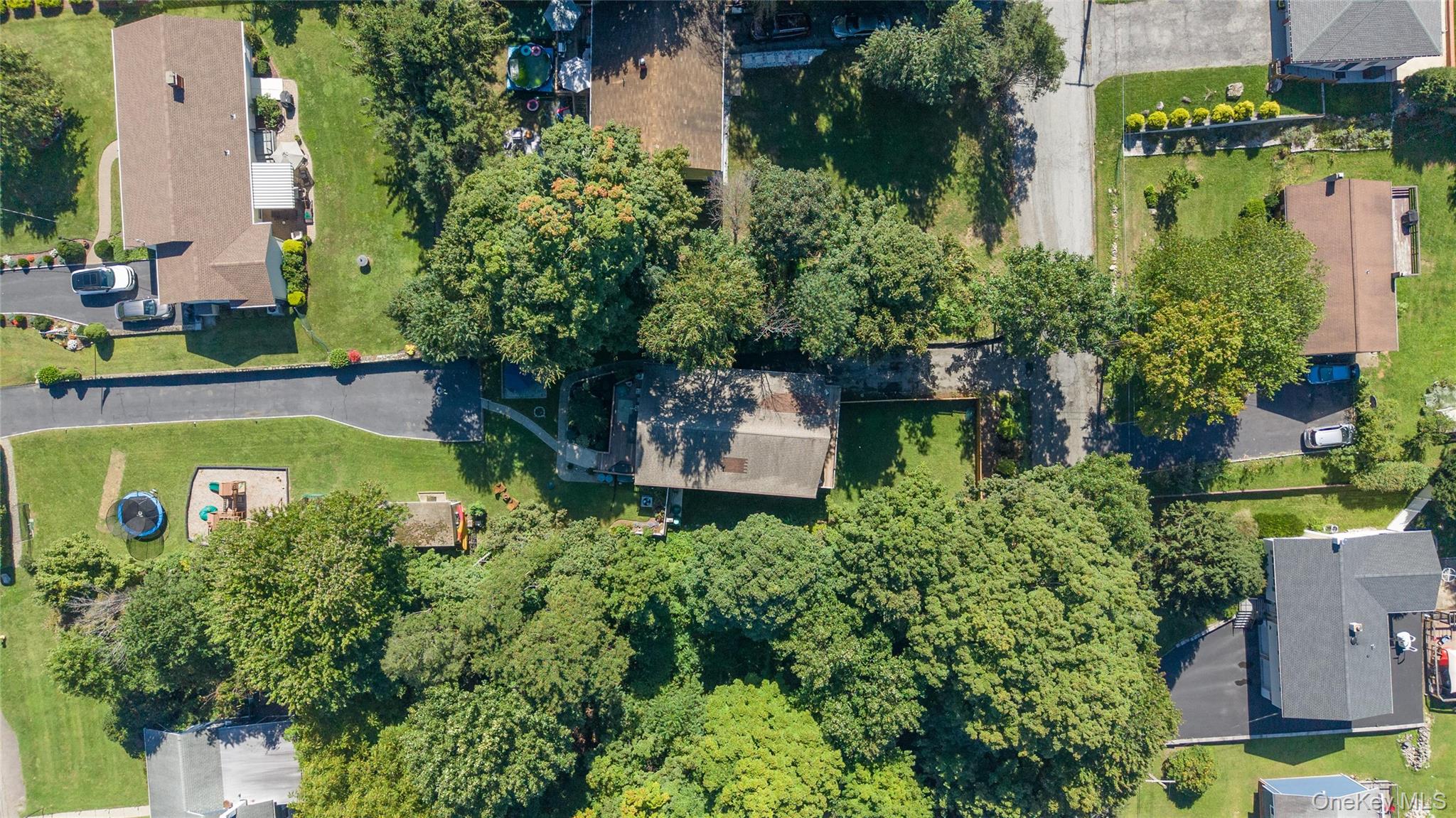 14 Young Street – For Sale photo 3