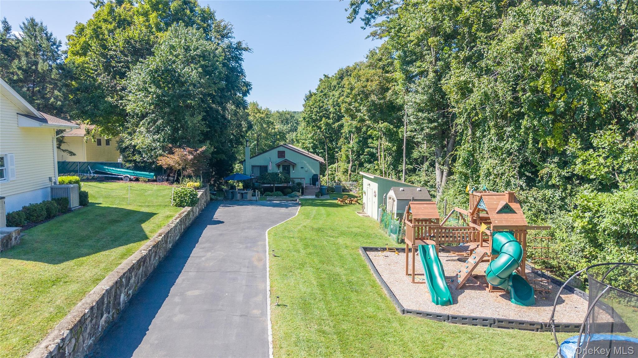 14 Young Street – For Sale photo 21