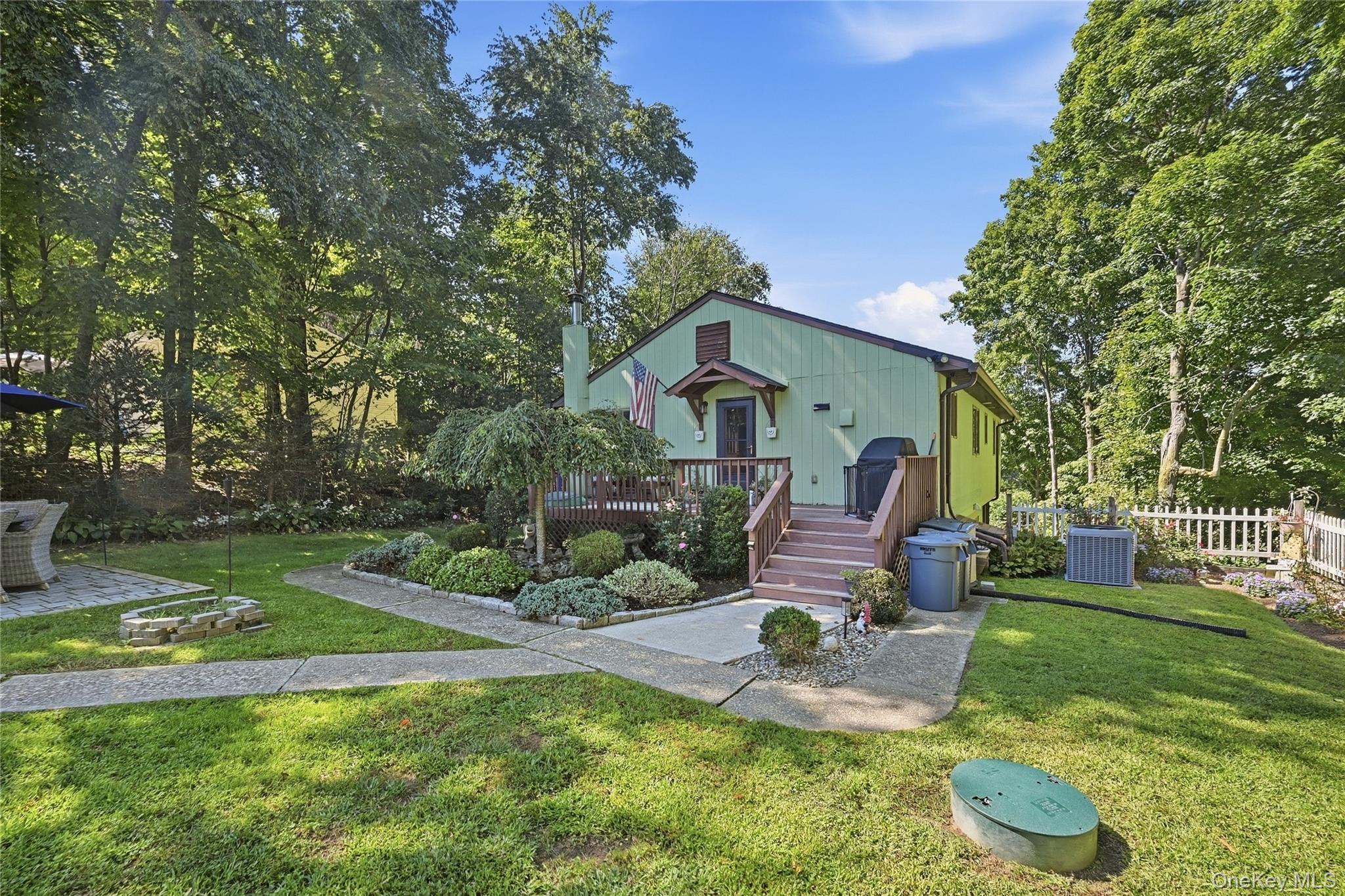 14 Young Street – For Sale photo 23