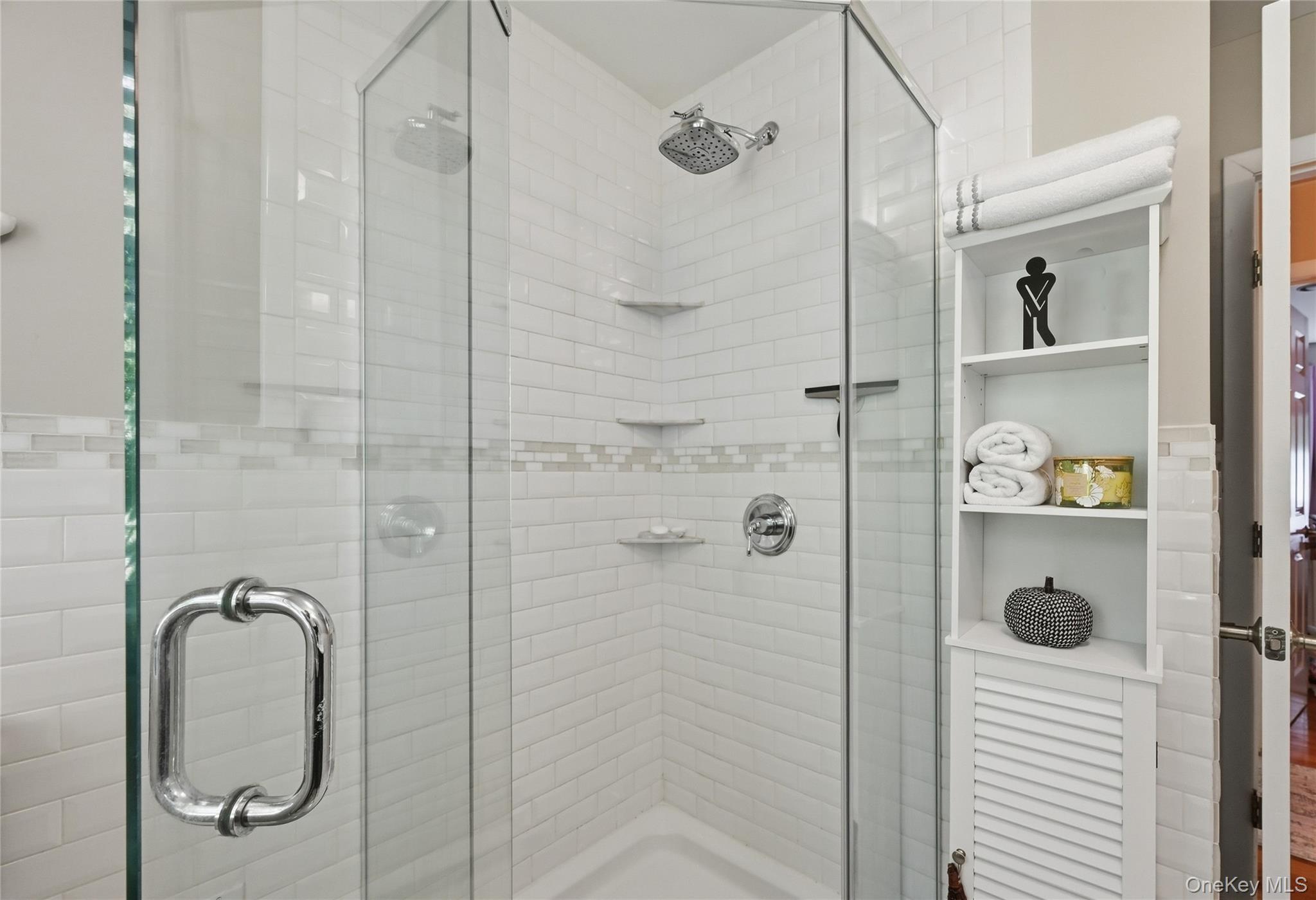 14 Young Street – For Sale photo 20