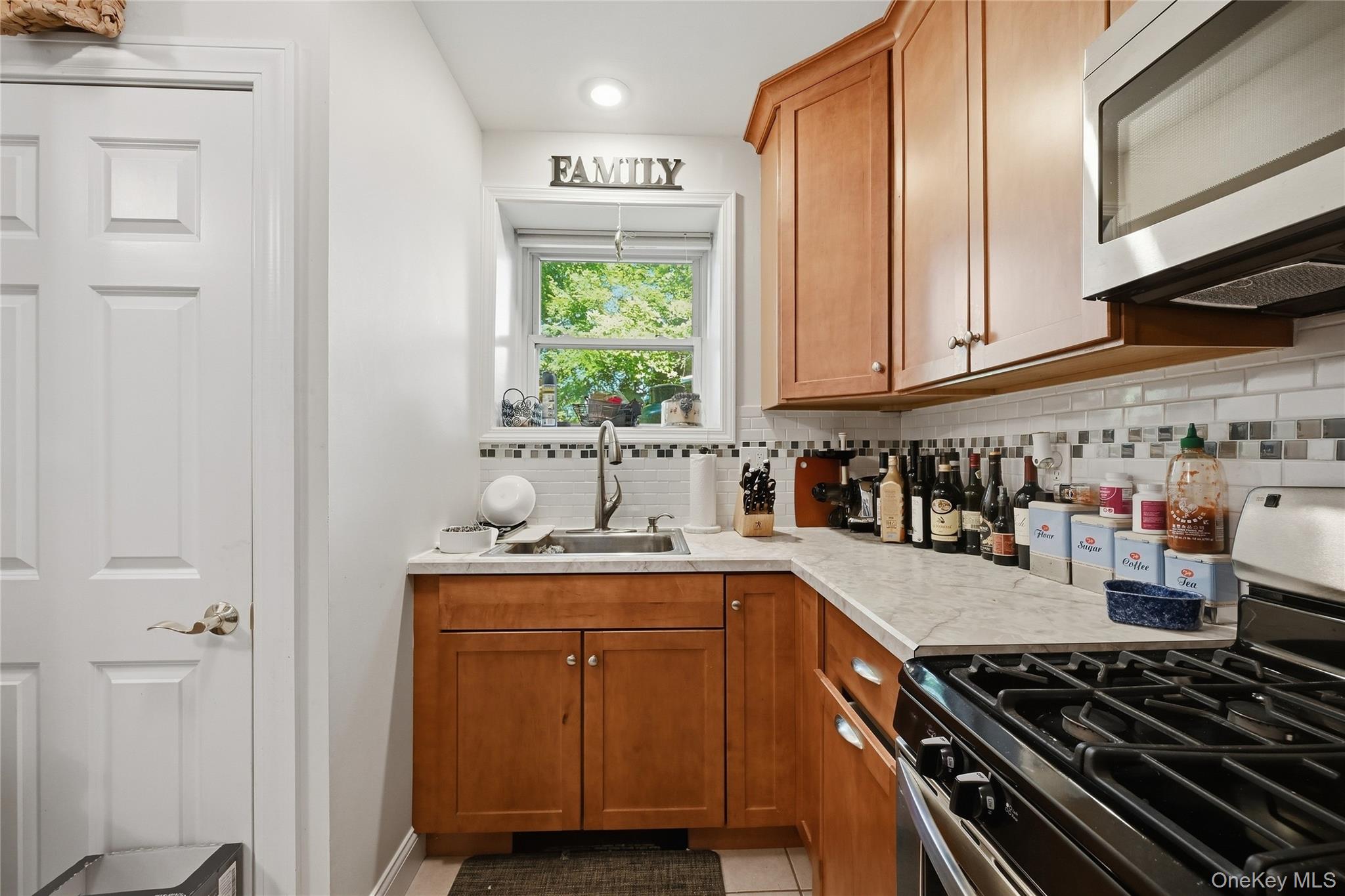 14 Young Street – For Sale photo 33